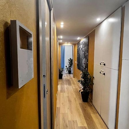 Prestigioso Trilocale Sui Navigli Con A/C & Wi-Fi Lägenhet Milano Exteriör bild