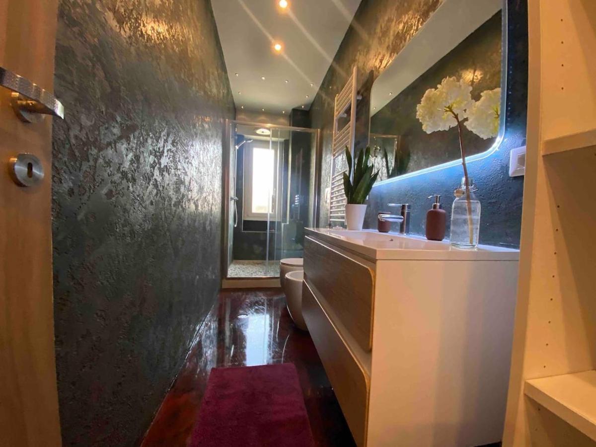 Prestigioso Trilocale Sui Navigli Con A/C & Wi-Fi Lägenhet Milano Exteriör bild