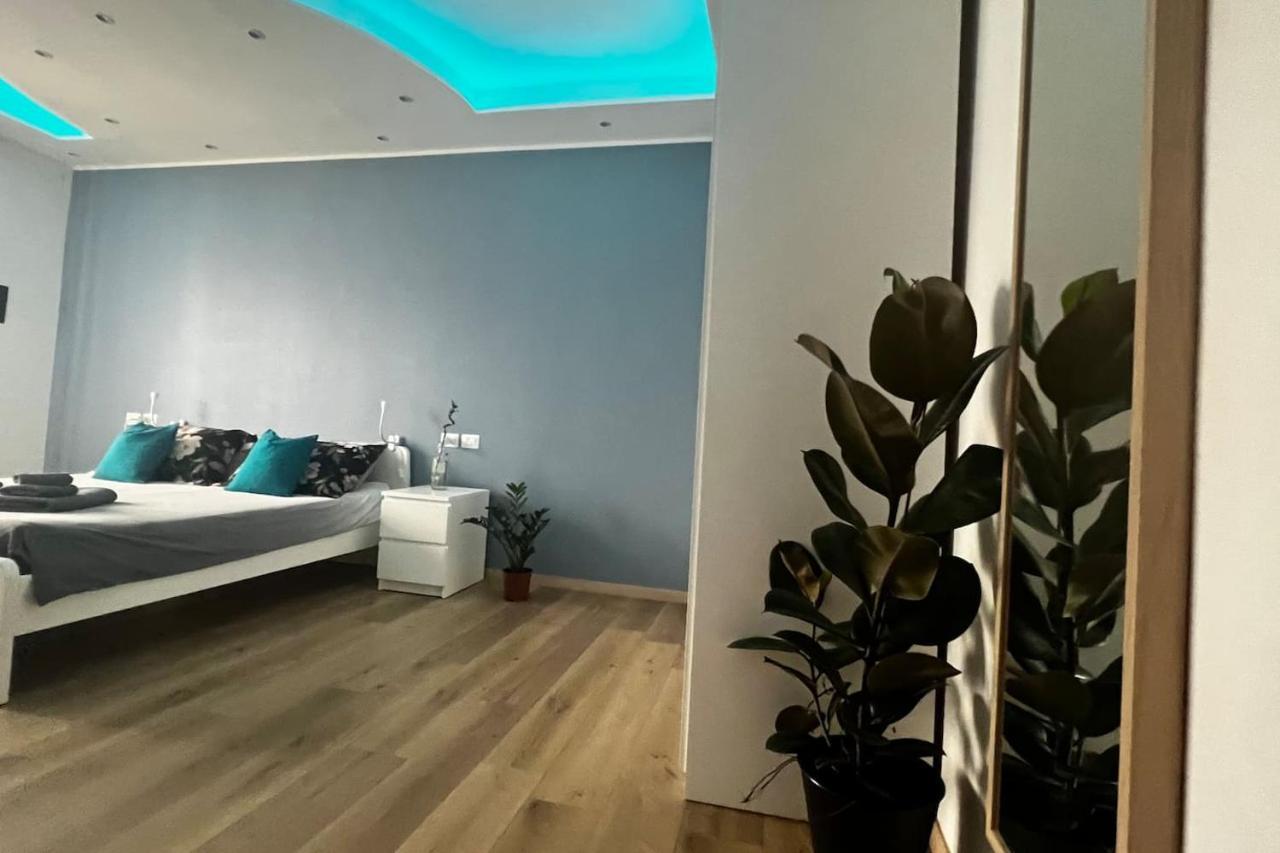Prestigioso Trilocale Sui Navigli Con A/C & Wi-Fi Lägenhet Milano Exteriör bild